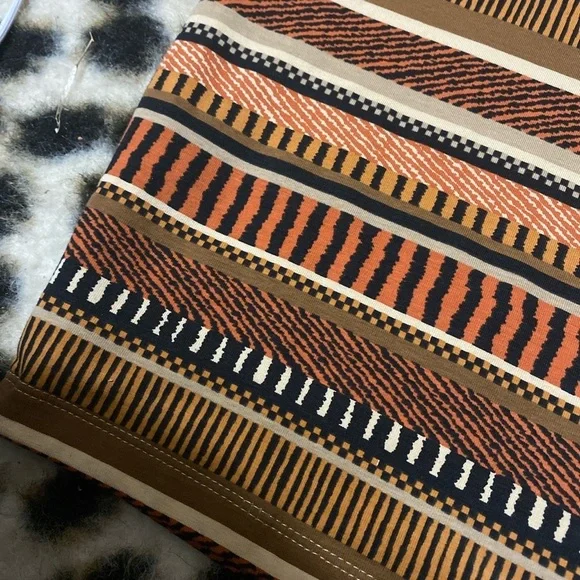 Forever 21 Bandu body on tribal print skirt size M - Picture 3 of 5